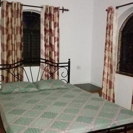 Geeta Guest House Calangute Bagian luar foto